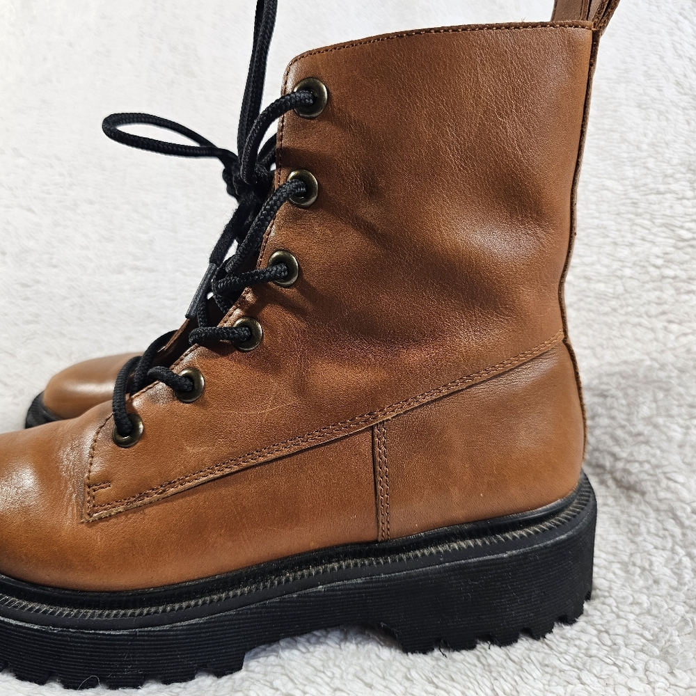Madewell The Rayna Lace Up Leather Boots - Picture 2 of 11